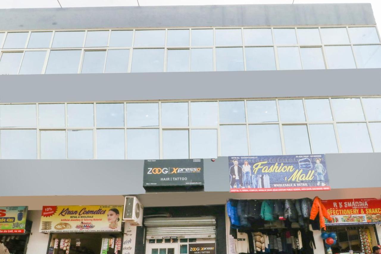 Oyo Hotel City View Nayagaon Esterno foto